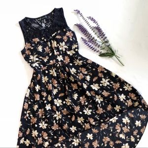 Mela London Lace Floral High-Low Dress
